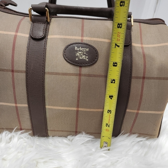 🔹️Burberry 🔹️VINTAGE mediun size Boston w/ COA - Picture 7 of 15